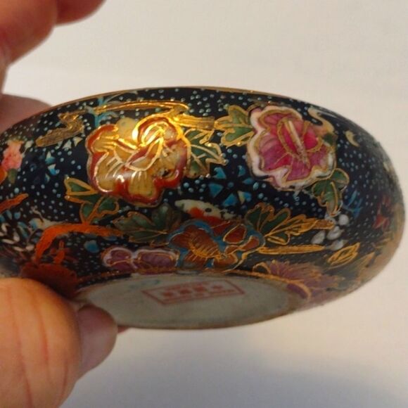 Vintage Satsuma Cloisonné Moriage Round Trinket Dish with Lid - Picture 15 of 15